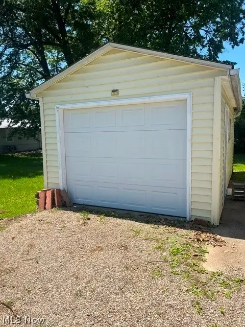 754 Francis Street, Zanesville, OH 43701 - #3