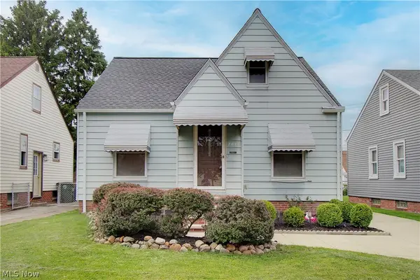7612 Ira Avenue, Brooklyn, OH 44144