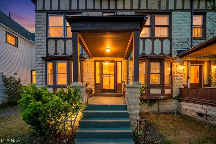 1726 Holyoke Avenue, East Cleveland, OH 44112 - #2
