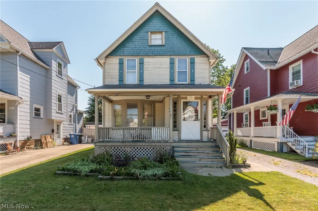 1301 Mathews Avenue, Lakewood, OH 44107 - #1