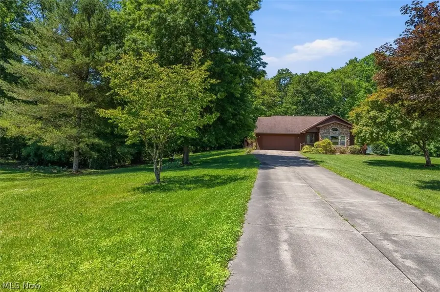 180 Harvest Run Road, Marietta, OH 45750 - #2