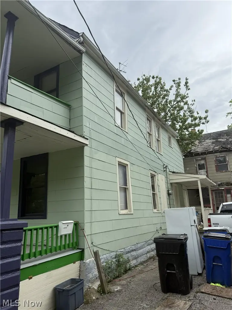 9810 Sophia Avenue, Cleveland, OH 44104 - #2