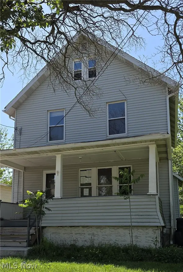 2278 11th Sw Street, Akron, OH 44314