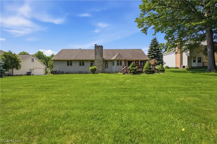 204 Colonial Drive, Canfield, OH 44406 - #2
