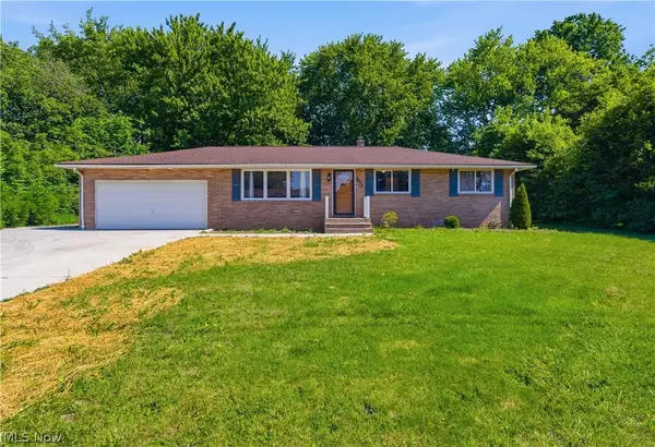 3825 34th Ne Street, Canton, OH 44705