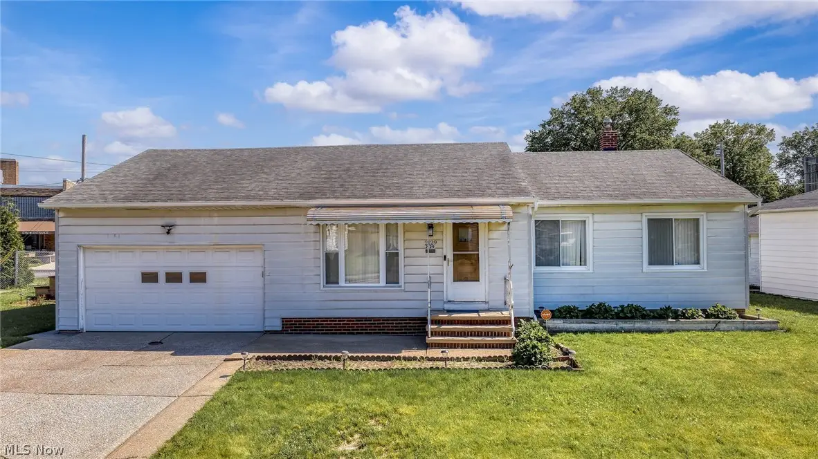 2129 Silverdale Avenue, Cleveland, OH 44109 - #1