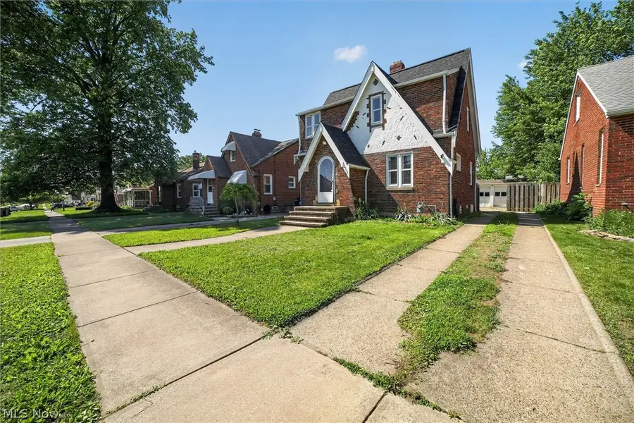 2902 Russell Avenue, Parma, OH 44134 - #2