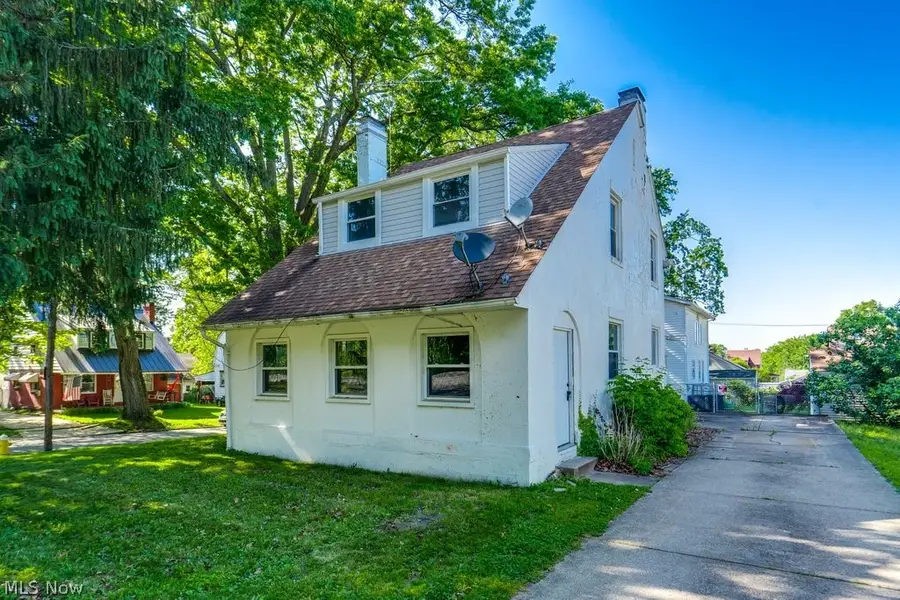 1886 Hillside Terrace, Akron, OH 44305 - #2