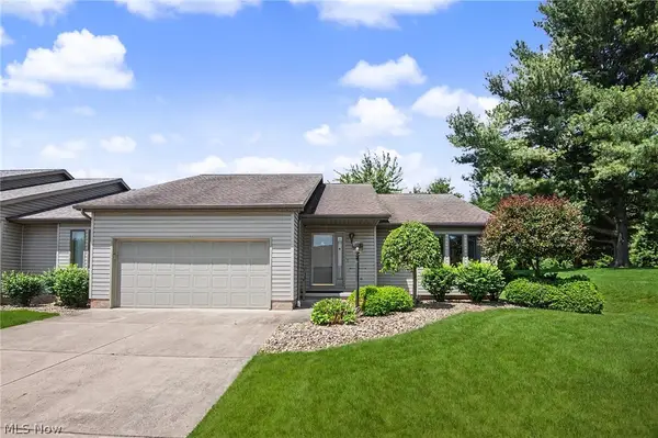 2345 Whispering Meadows Ne Drive #B, Warren, OH 44483