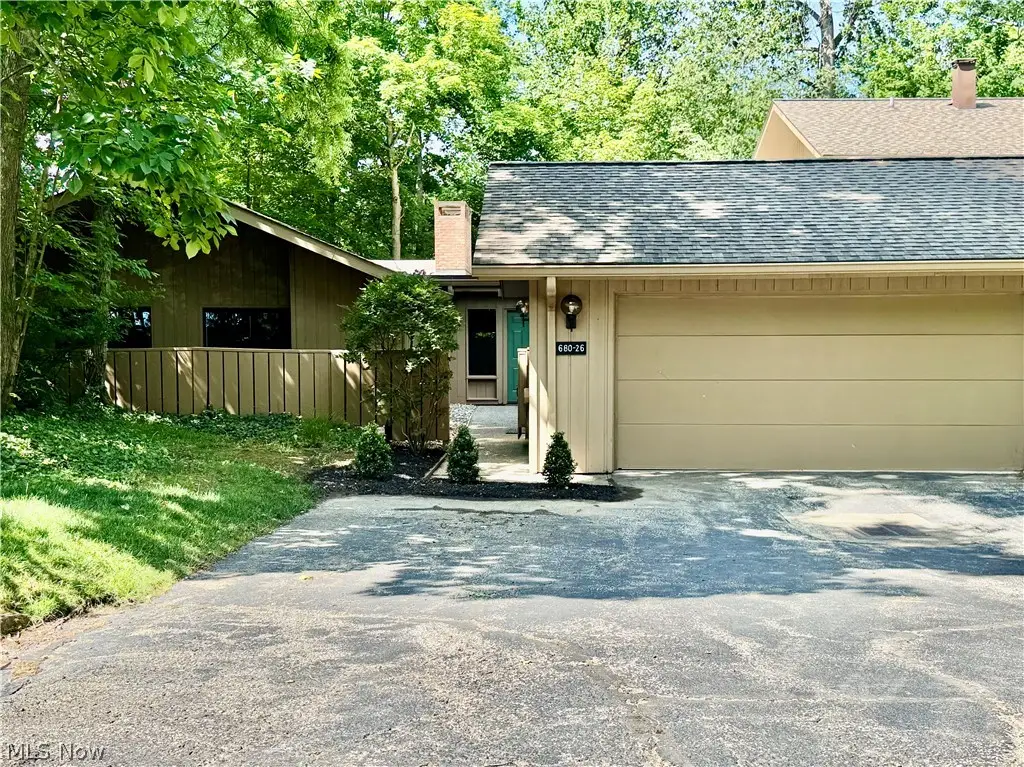 680-26 Fairington Drive, Aurora, OH 44202 - #1