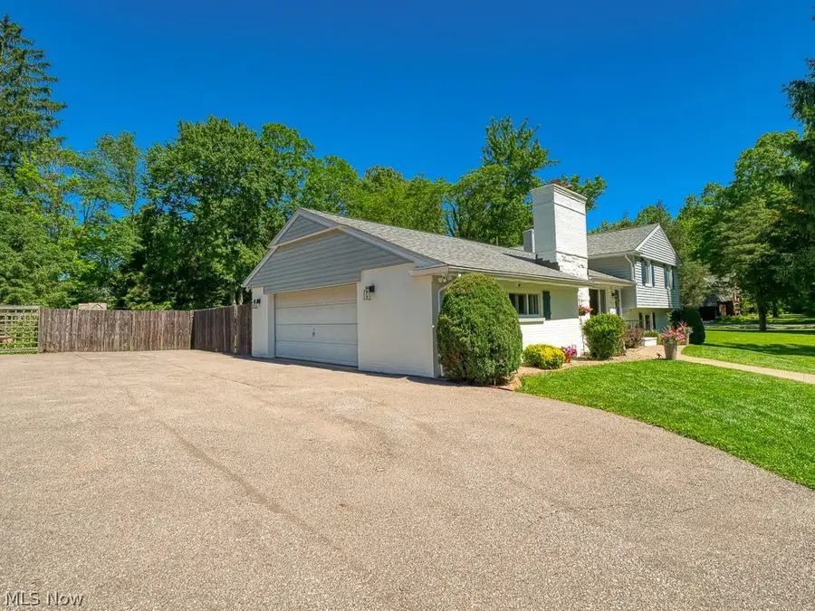 10511 Fitzwater Road, Brecksville, OH 44141 - #3