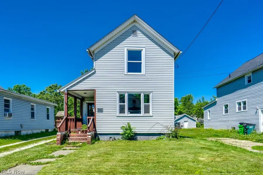 36 21st Nw Street, Barberton, OH 44203 - #2