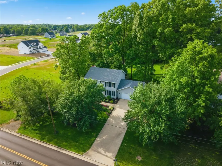 5265 Eastlake Nw Street, North Canton, OH 44720 - #3