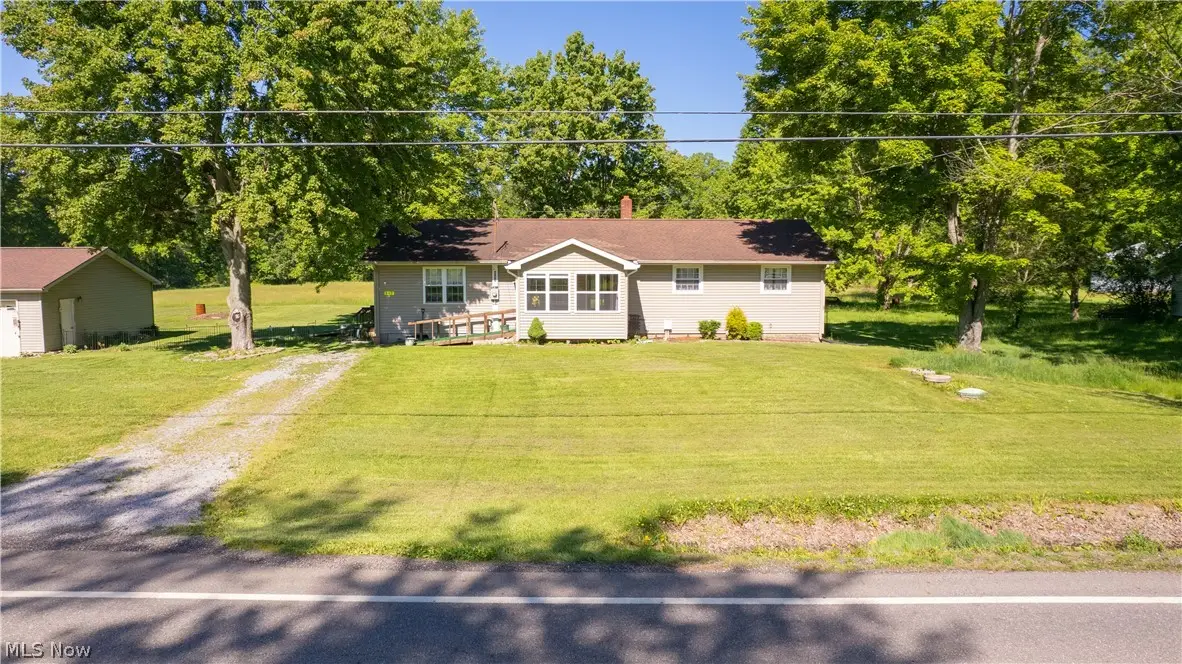 887 State Route 534 Nw, Newton Falls, OH 44444 - #1