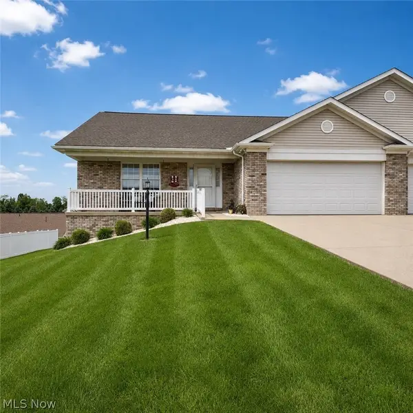 51986 Scotch Pine Drive, St Clairsville, OH 43950