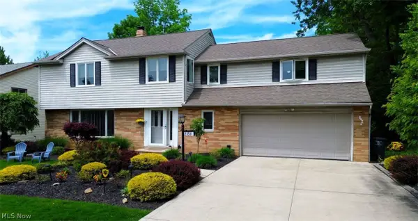 23531 Wendover Drive, Beachwood, OH 44122
