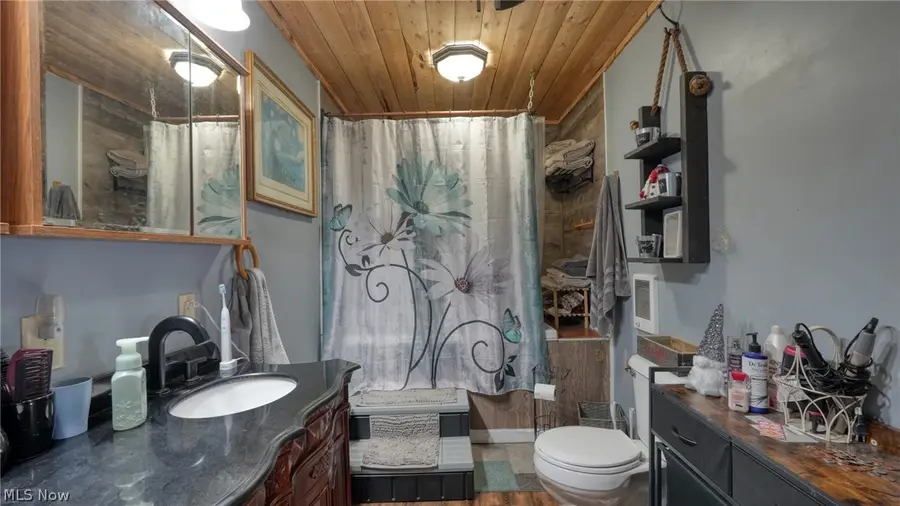 70535 Hopewell Road, Cambridge, OH 43725 - #3