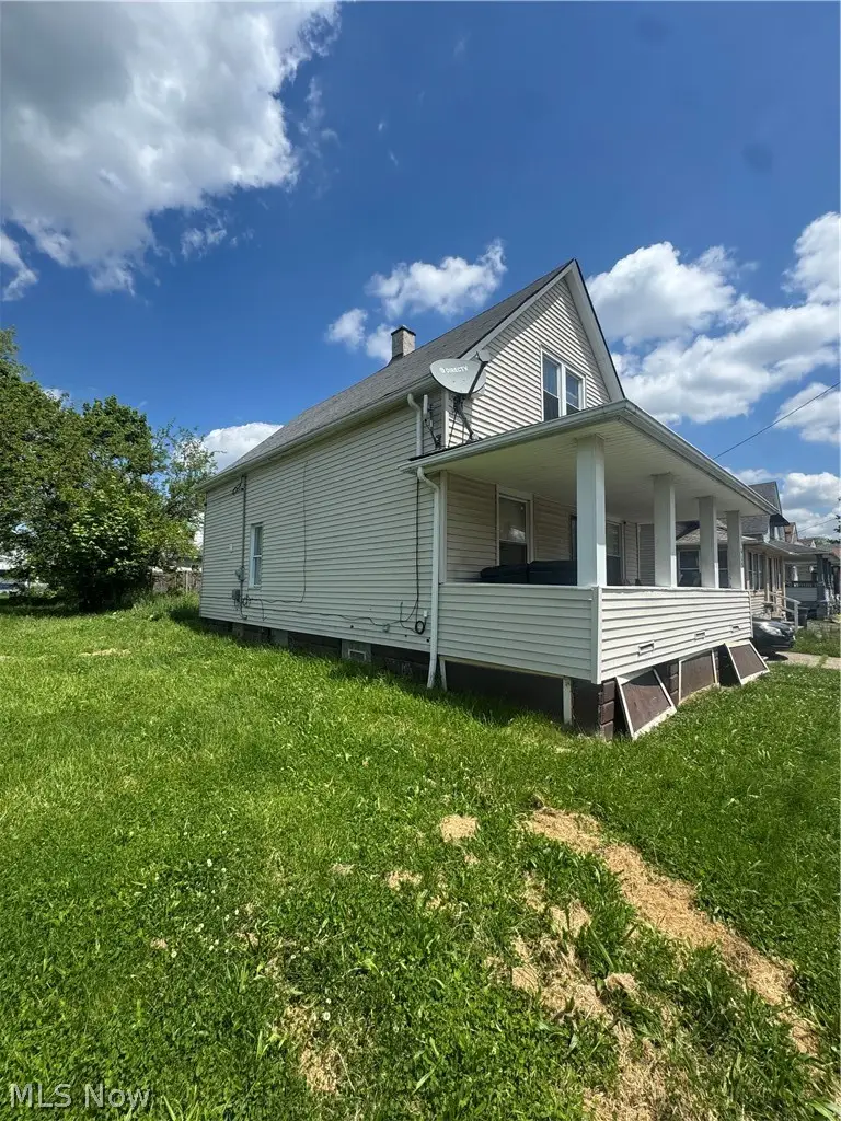 13613 Coath Avenue, Cleveland, OH 44120 - #2