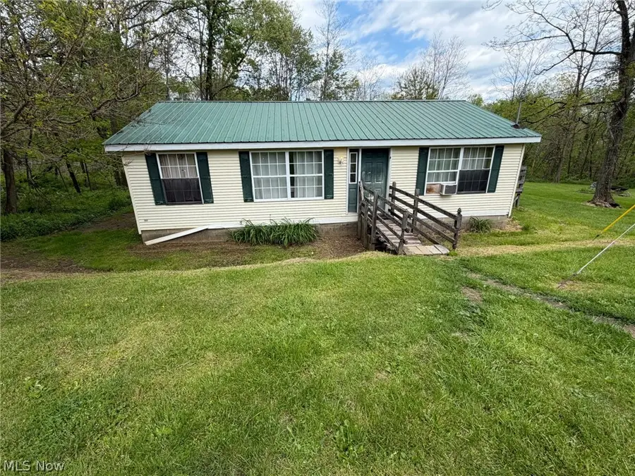 3219 Bay Se Road, Carrollton, OH 44615 - #2