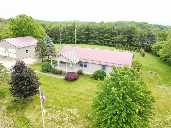 49222 Taylor Road, Negley, OH 44441