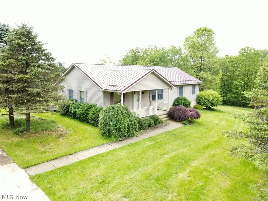 49222 Taylor Road, Negley, OH 44441 - #2