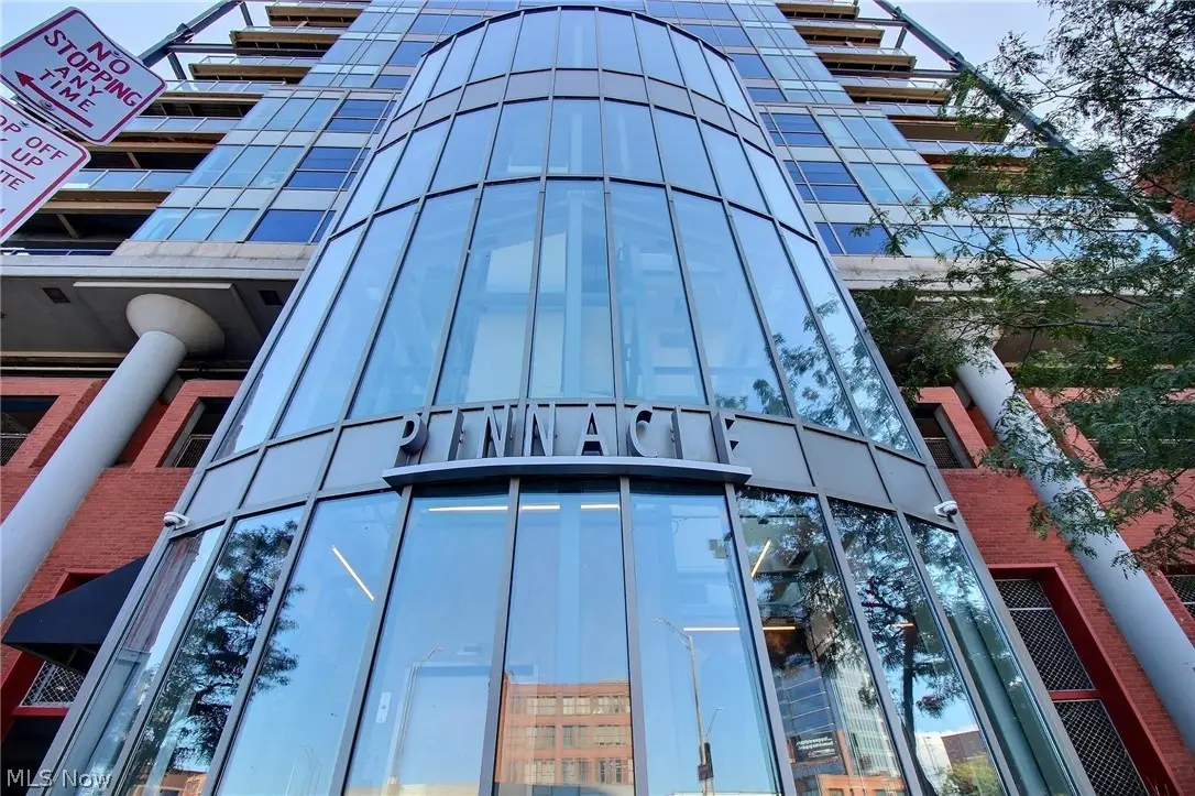 701 W Lakeside Avenue #1301, Cleveland, OH 44113 - #1