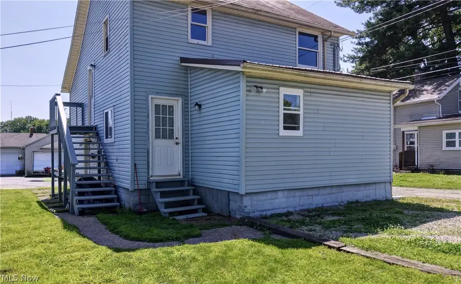 110 8th Sw Street, New Philadelphia, OH 44663 - #3