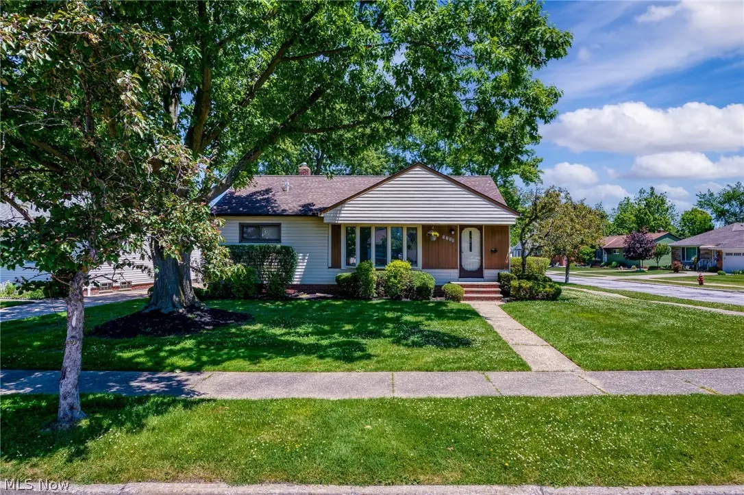 1759 Chelmsford Road, Mayfield Heights, OH 44124 - #1