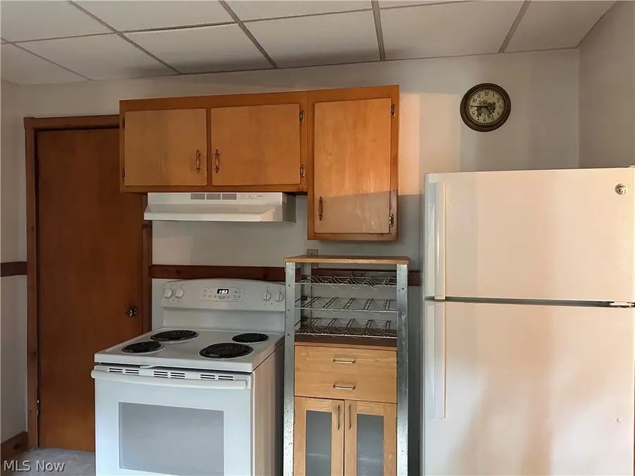 3323 Lake Avenue, Ashtabula, OH 44004 - #3