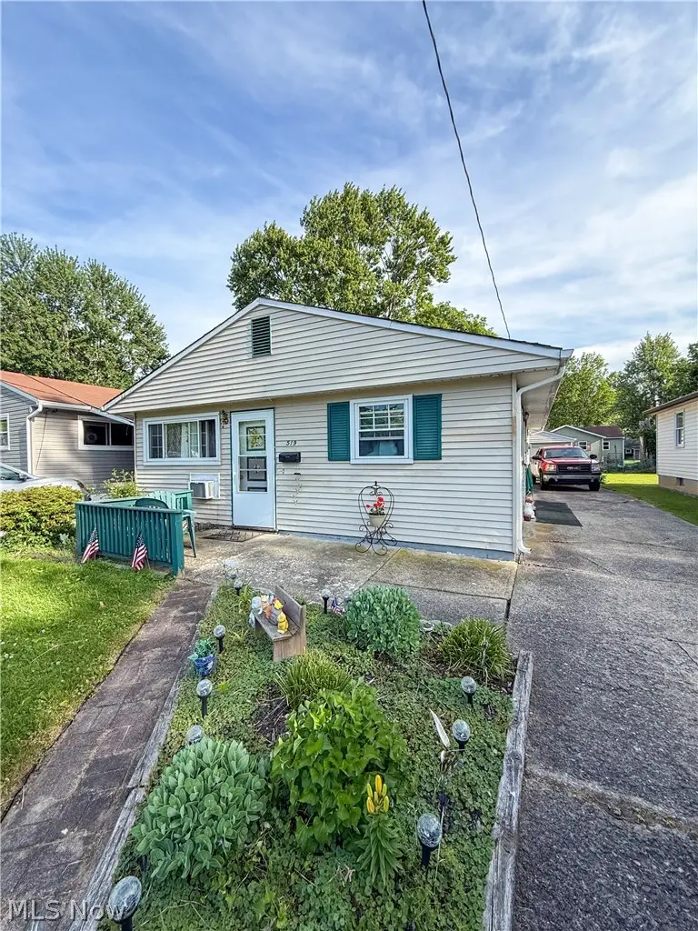 519 Case Avenue, Elyria, OH 44035 - #2