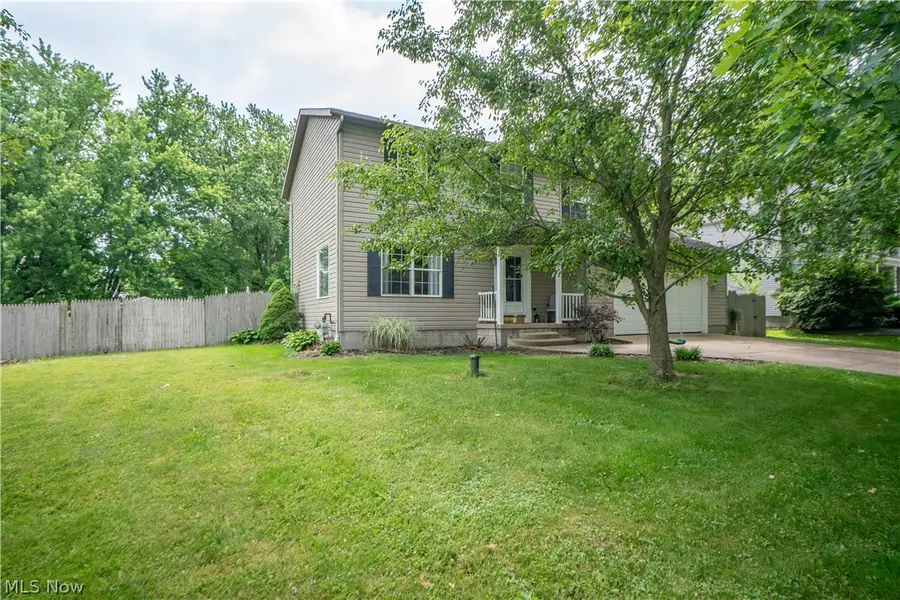 11032 Titus Nw Avenue, Uniontown, OH 44685 - #3