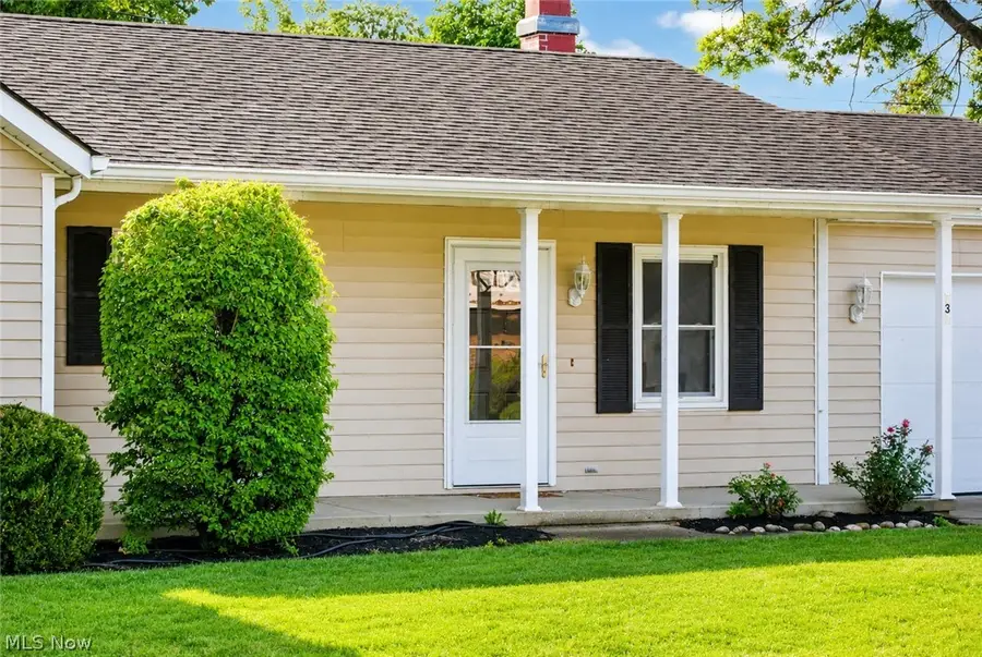 737 Grantwood Avenue, Sheffield Lake, OH 44054 - #3