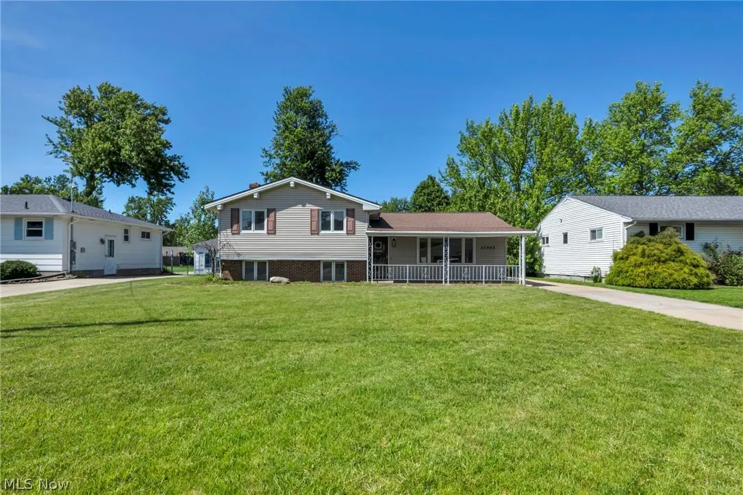 42988 Woodhill Drive, Elyria, OH 44035 - #1