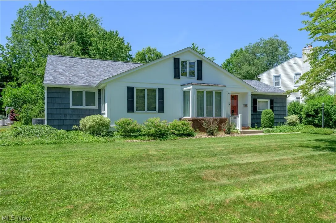 668 Highland Avenue, Wadsworth, OH 44281 - #1