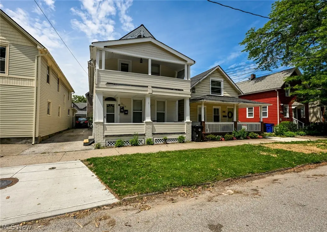 2116 W 32nd Street, Cleveland, OH 44113 - #1
