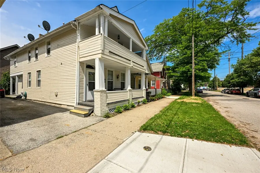 2116 W 32nd Street, Cleveland, OH 44113 - #2