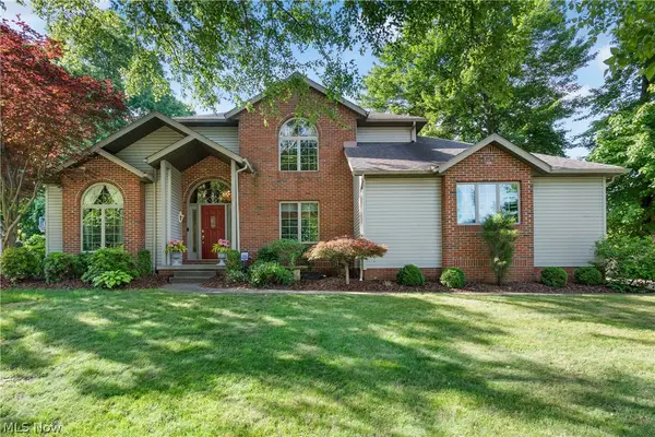 1938 Fairway Drive, Uniontown, OH 44685