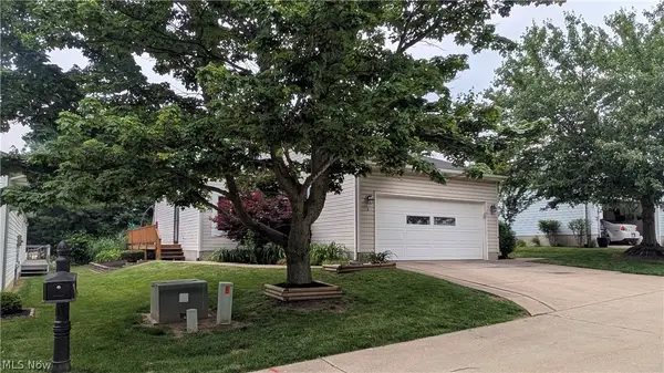 144 Royal Crest Drive, Seville, OH 44273