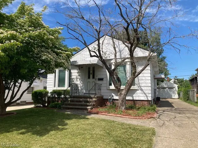 6602 Brownfield Drive, Parma, OH 44129 - #1