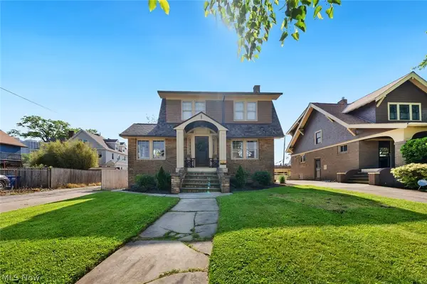 1223 Nicholson Avenue, Lakewood, OH 44107