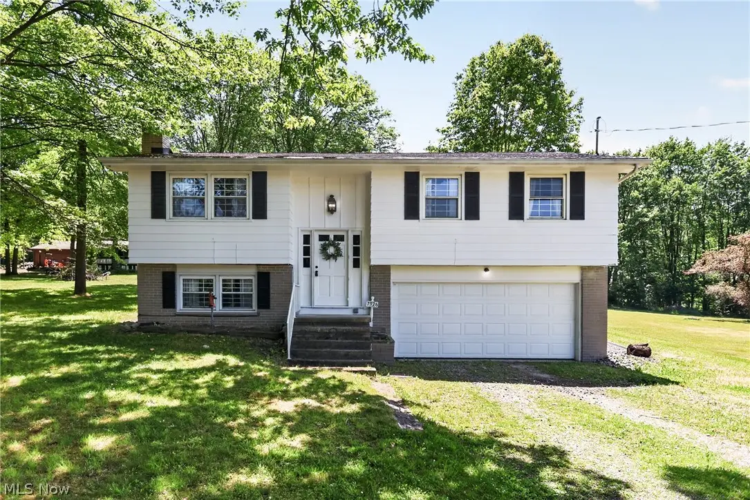 7926 Price Schaffer Road, Hubbard, OH 44425 - #1