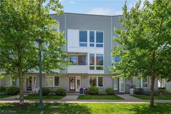 7313 Father Frascati Drive, Cleveland, OH 44102