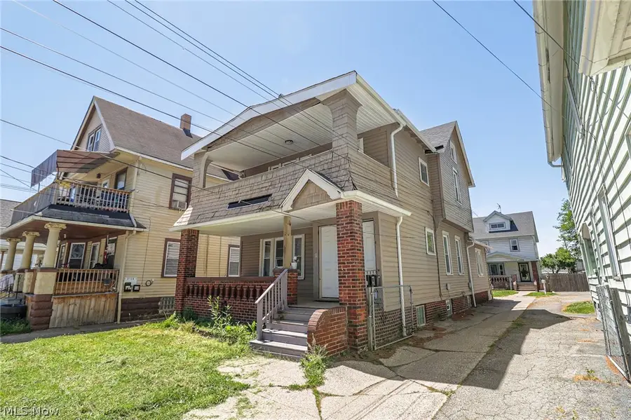 3122 W 30th Street, Cleveland, OH 44109 - #2