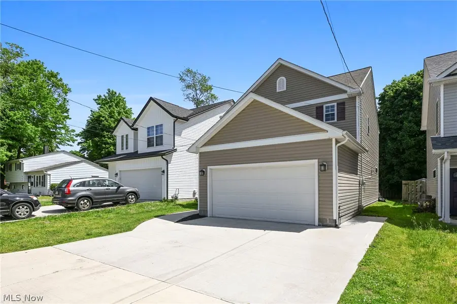 1121 Windermere Drive, Willoughby, OH 44094 - #3