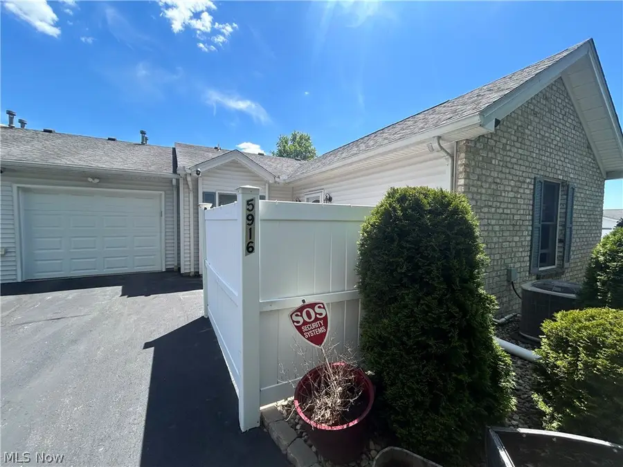 5916 Callaway Circle, Youngstown, OH 44515 - #3