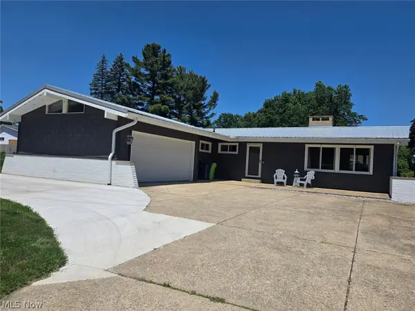 482 Fairwood Drive, Tallmadge, OH 44278