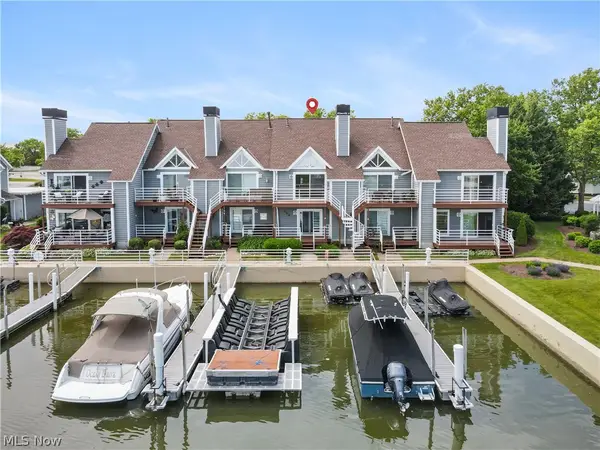 179 Marina Point Drive, Sandusky, OH 44870
