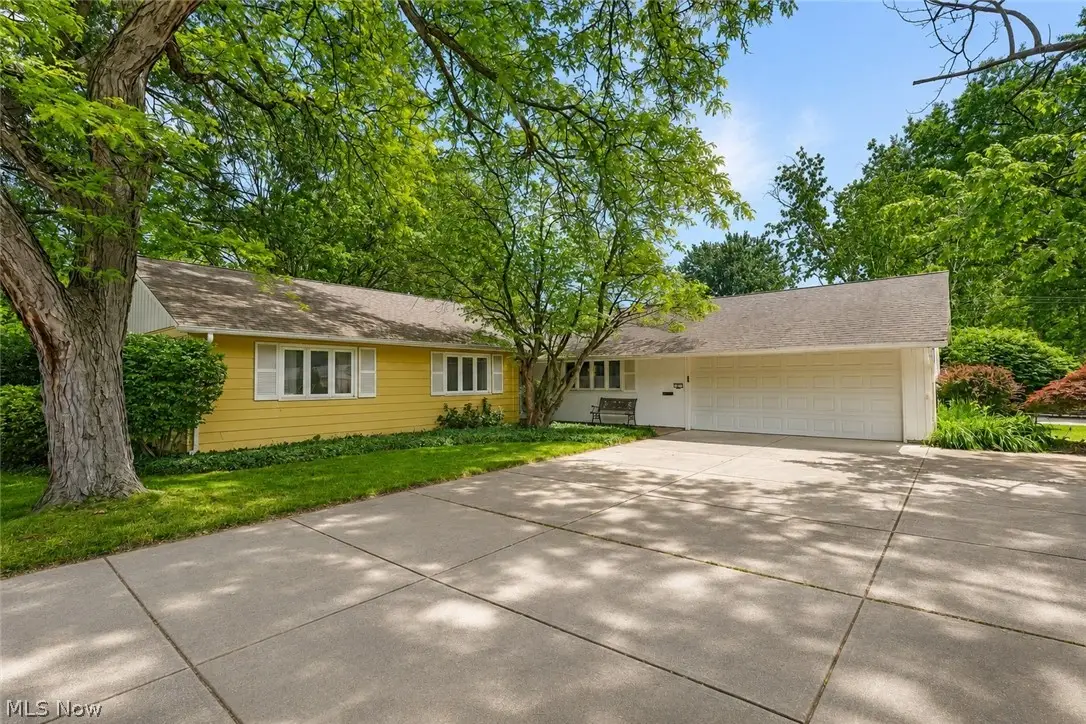 82 Barberry Drive, Berea, OH 44017 - #1
