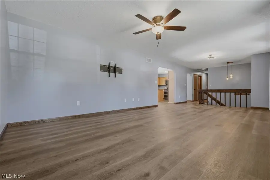 2098 Meadowview Drive, Parkersburg, WV 26104 - #3