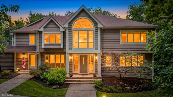 150 Sterncrest Drive, Moreland Hills, OH 44022